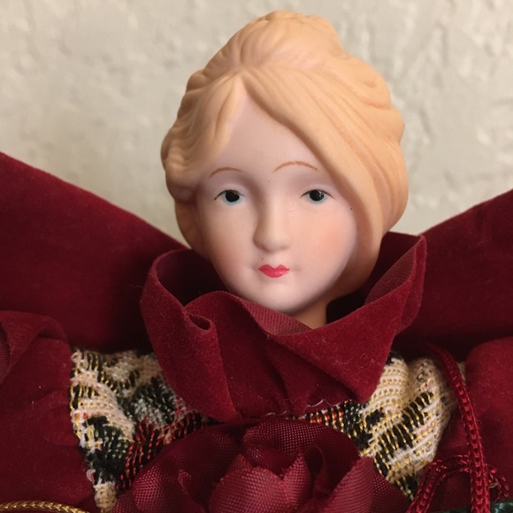 Christmas Tree Topper/Table Porcelain Angel Burgundy Tapestry Velvet Dress 11” - Picture 4 of 9